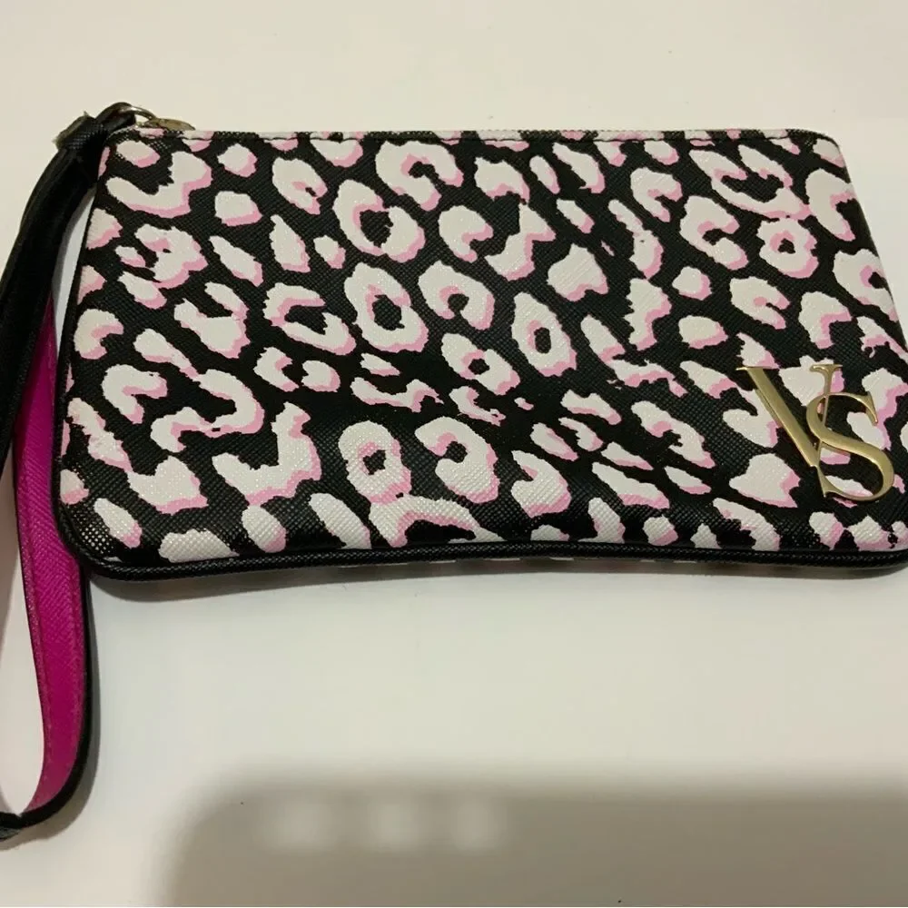 New Victoria’s Secret leopard Mini Cosmetics/ Coin Bag